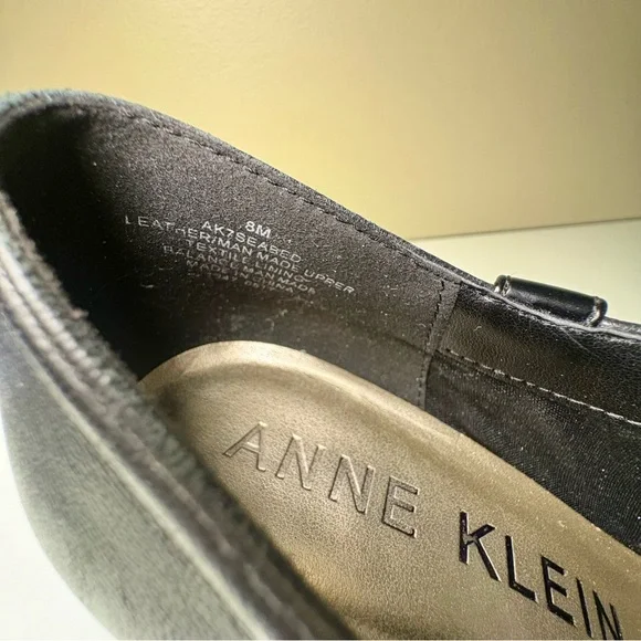 Anne Klein Women's Seabed Leather Bootie - Picture 10 of 10